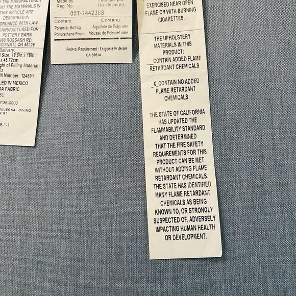 SET OF 2 POTTERY BARN PIPED CHAMBRAY SUNBRELLA DINING CHAIR CUSHIONS NWT - Picture 3 of 8